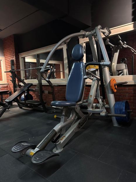 Inside United Gym