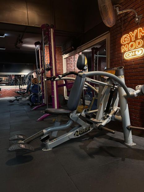 Inside United Gym