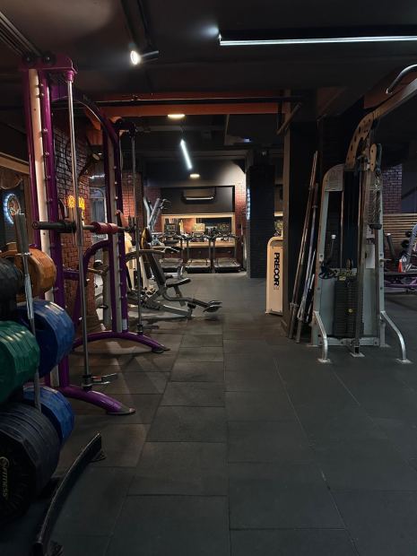 Inside United Gym