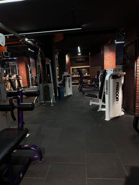 Inside United Gym