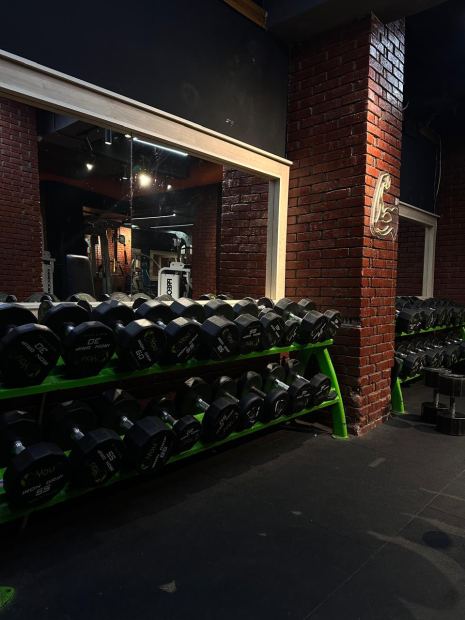 Inside United Gym